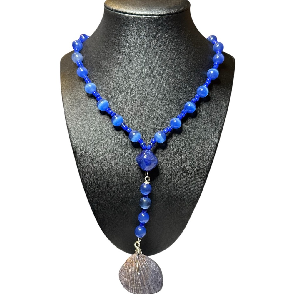 Elegant 20”-22” Blue Cats Eye Necklace - Picture 1 of 5